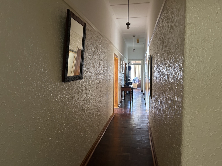 4 Bedroom Property for Sale in Viljoenskroon Free State